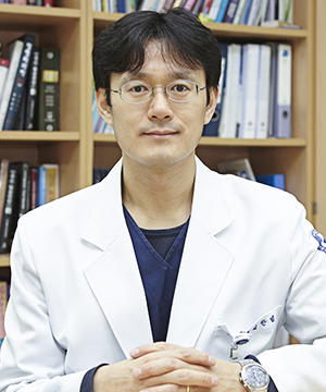 의료진 김한범